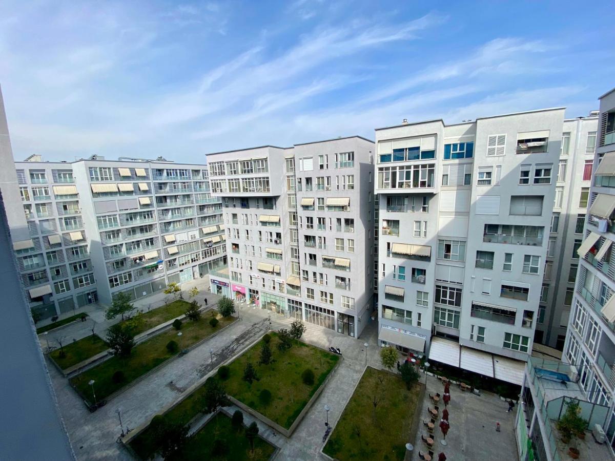 Pleasing Place With Free Parking On Site In Tirana Komuna E Parisit Kültér fotó